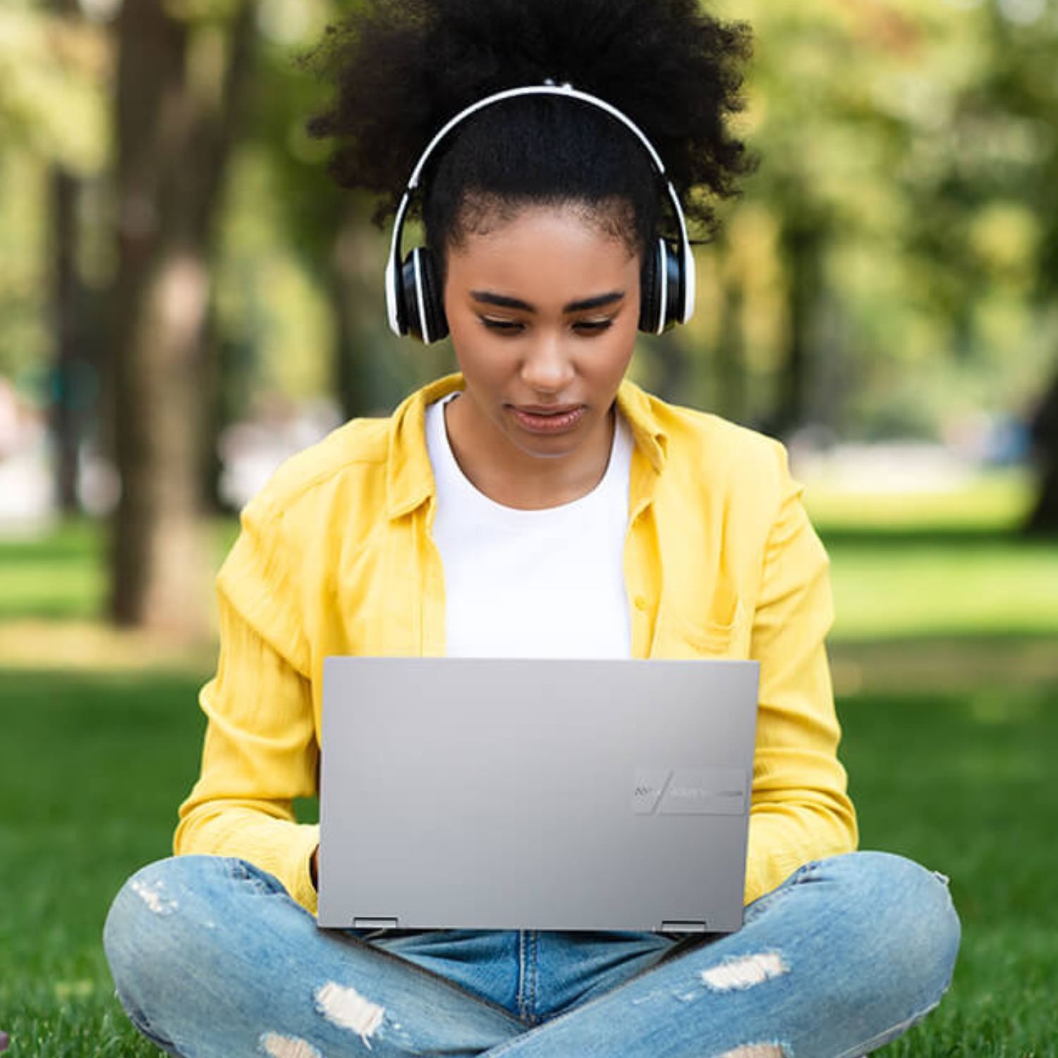 Dog Poop Removal - Scoop Service